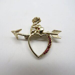 Valentine Brooch Cupid Heart Arrow‎ Gold Tone Pin Red Rhinestones Love